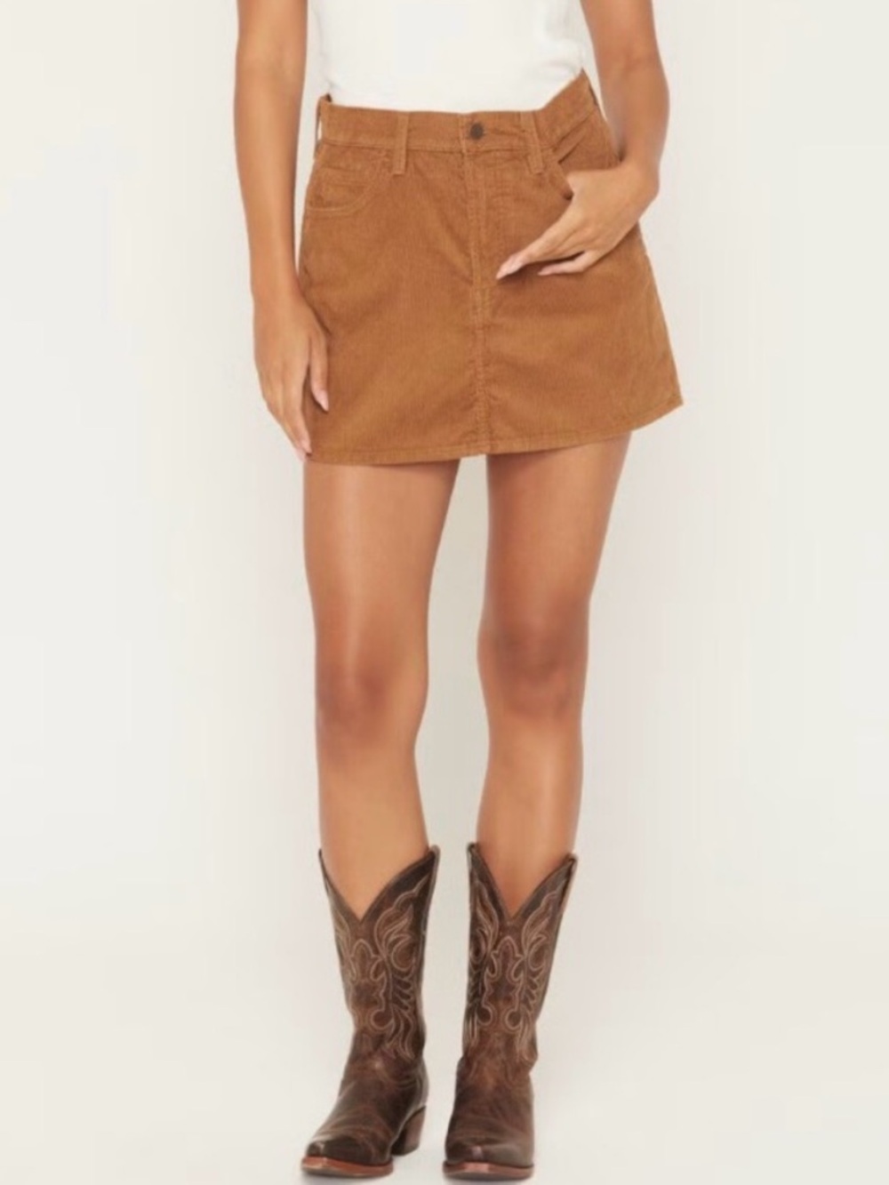 Levi's Corduroy Mini Skirt in Camel Size 31